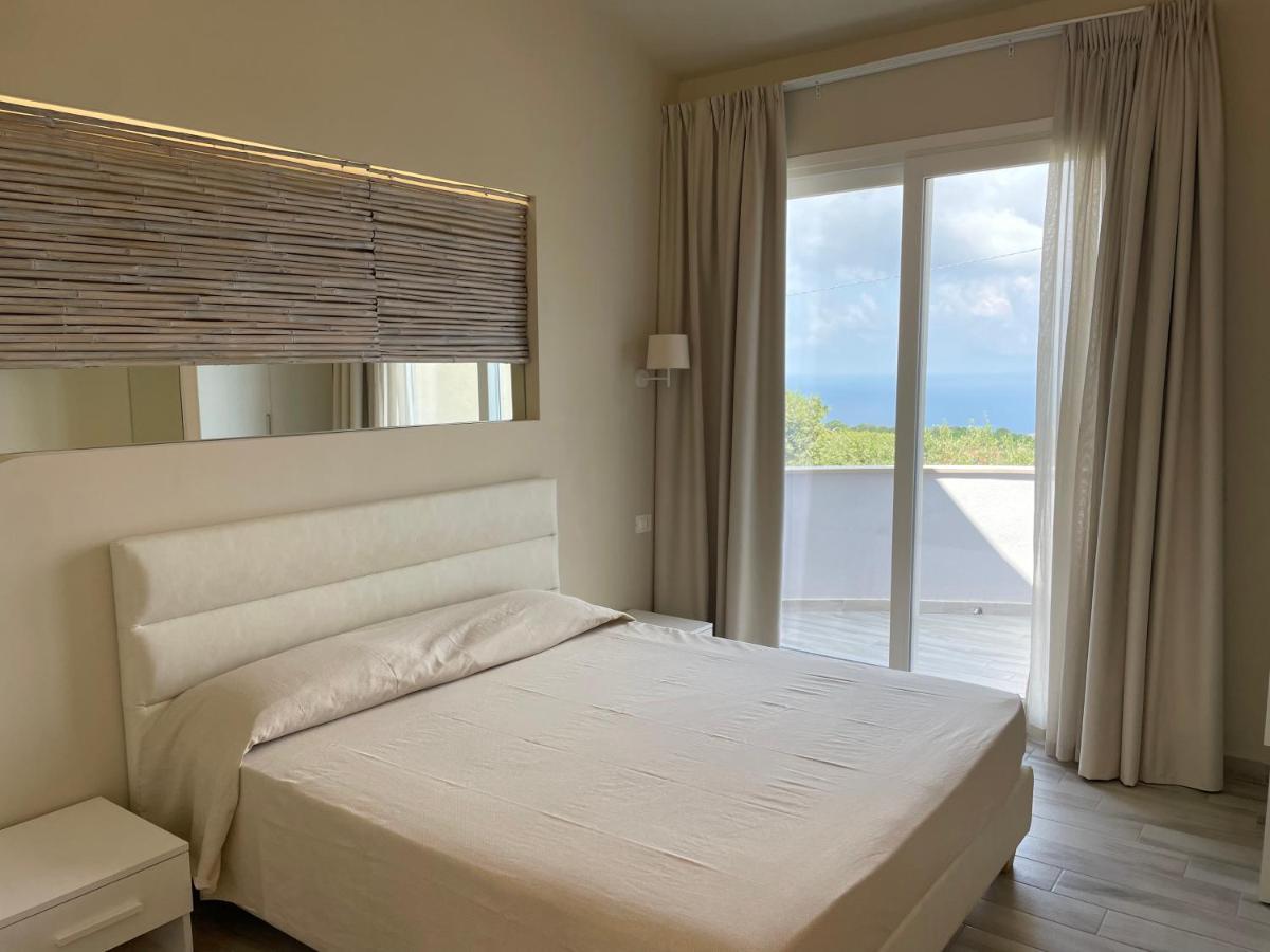 Borgo San Cosmo Tropea Bed and Breakfast Brattiro Εξωτερικό φωτογραφία