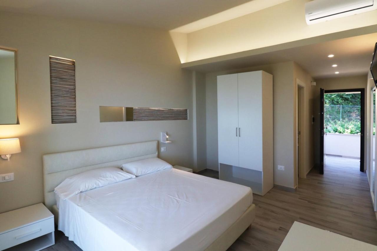 Borgo San Cosmo Tropea Bed and Breakfast Brattiro Εξωτερικό φωτογραφία