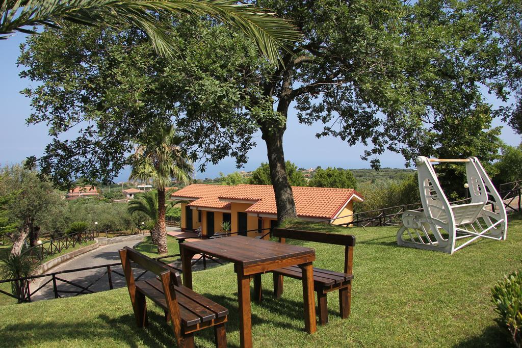 Borgo San Cosmo Tropea Bed and Breakfast Brattiro Εξωτερικό φωτογραφία