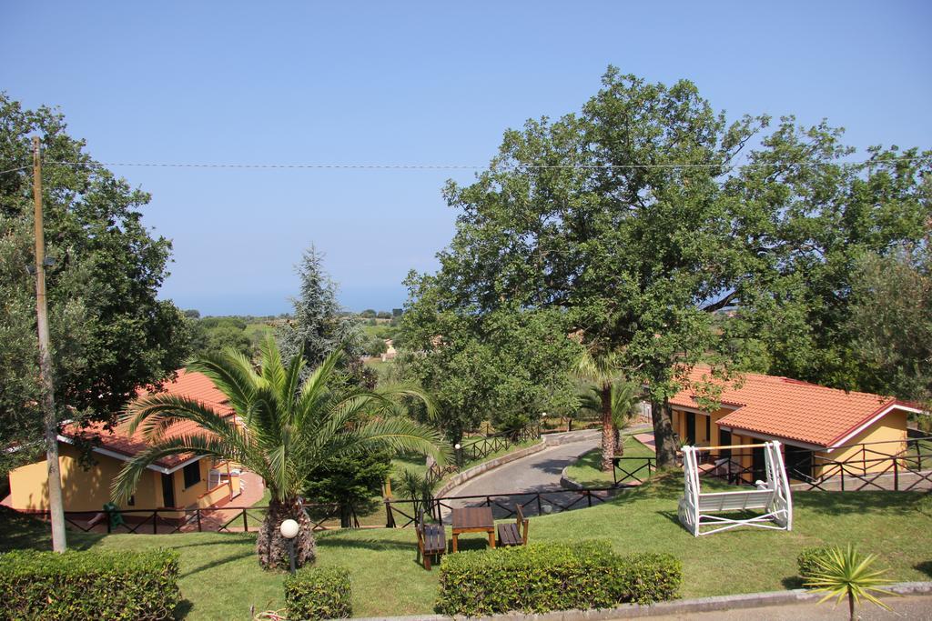 Borgo San Cosmo Tropea Bed and Breakfast Brattiro Εξωτερικό φωτογραφία