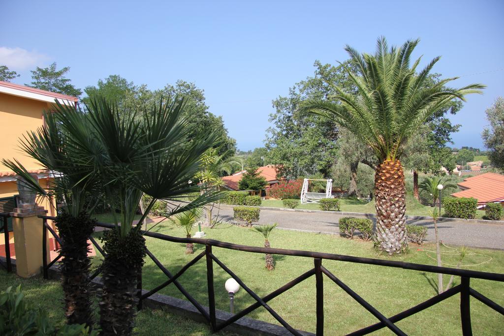 Borgo San Cosmo Tropea Bed and Breakfast Brattiro Εξωτερικό φωτογραφία