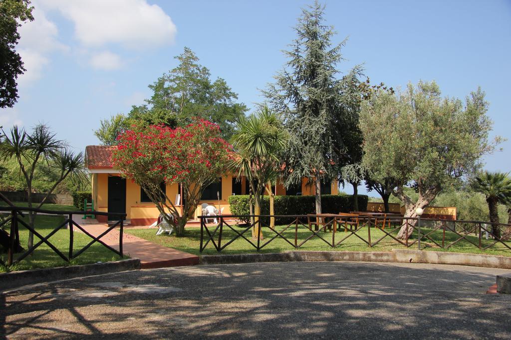 Borgo San Cosmo Tropea Bed and Breakfast Brattiro Εξωτερικό φωτογραφία