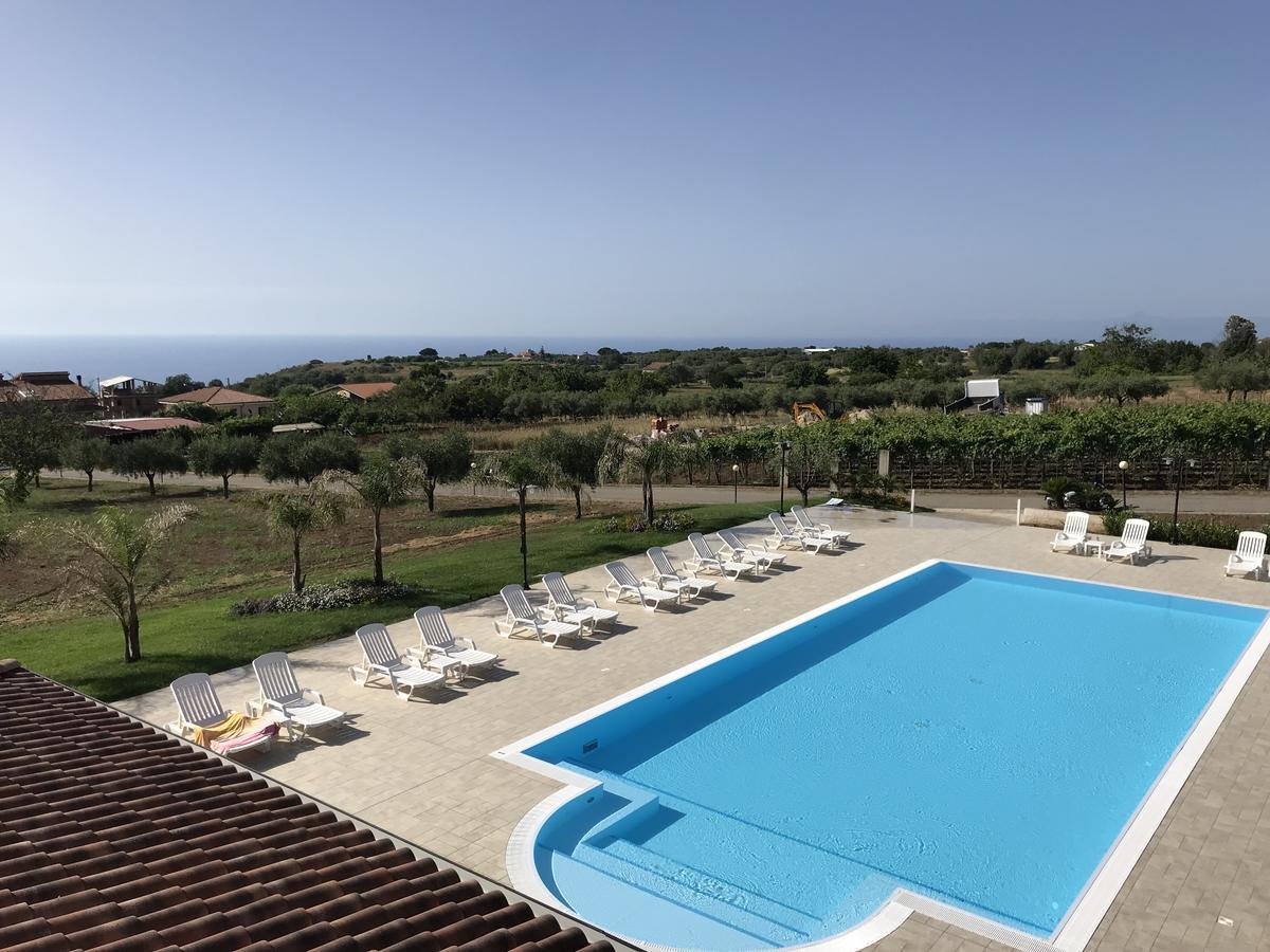 Borgo San Cosmo Tropea Bed and Breakfast Brattiro Εξωτερικό φωτογραφία